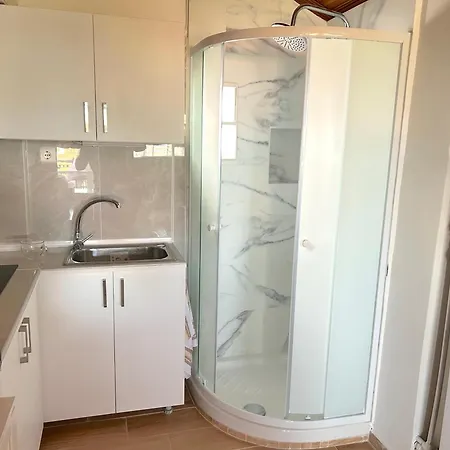 ホームステイ Konstamar